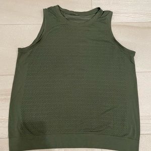 Lululemon relaxed fit muscle tank
